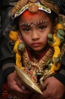 Shiva - Kathmandu - 20-02-2011 - Bambine come principesse in Nepal per il matrimonio con la divinita' Shiva