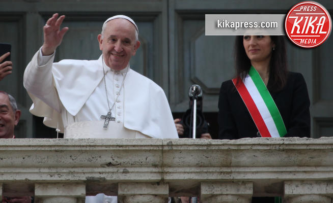 Virginia Raggi, Papa Francesco - Roma - 26-03-2019 - Virginia Raggi accoglie Papa Francesco in Campidoglio
