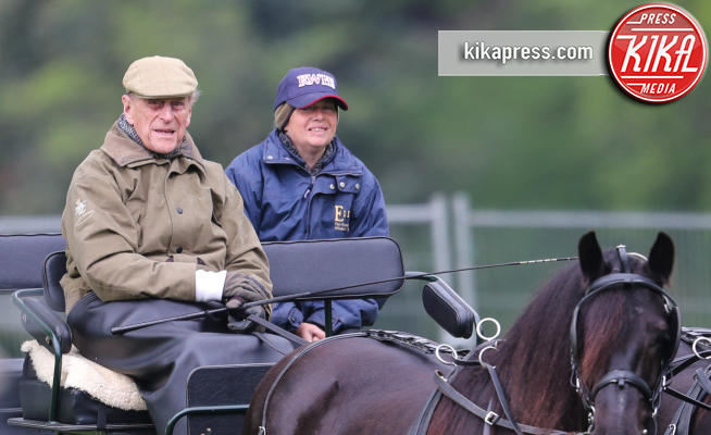 Principe Filippo Duca di Edimburgo - Windsor - 09-05-2019 - Principe Filippo d'Edimburgo, basta auto: meglio il calesse...