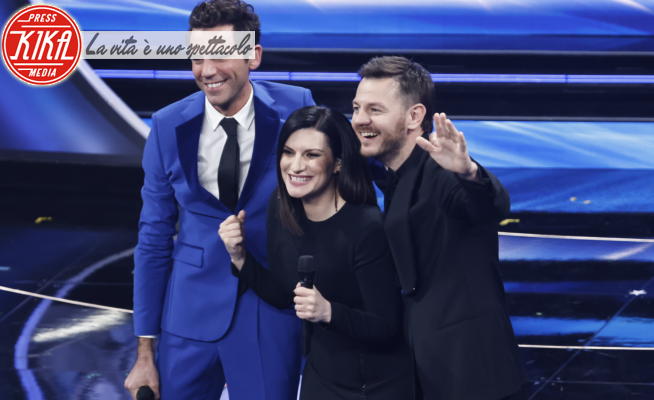 Alessandro Cattelan, Mika, Laura Pausini - Sanremo - 02-02-2022 - Eurovision 2022: condurranno Cattelan, Mika e Laura Pausini