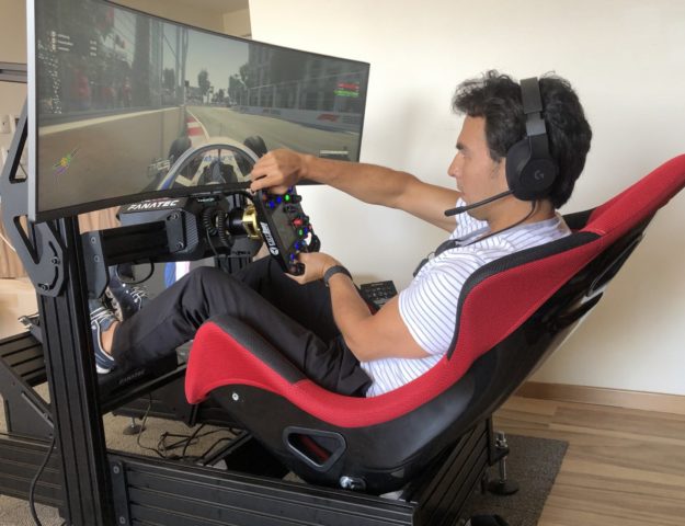 Sergio Perez pilota F1 Racing Point con Cube Controls